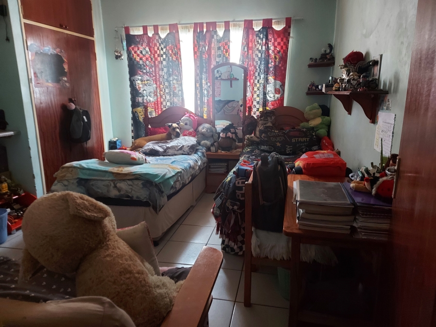 16 Bedroom Property for Sale in Oos Einde North West